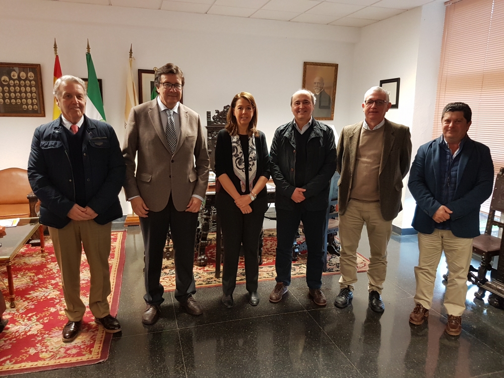 Reunión Real Sociedad de Carreras con la Facultad de Veterinaria de Córdoba